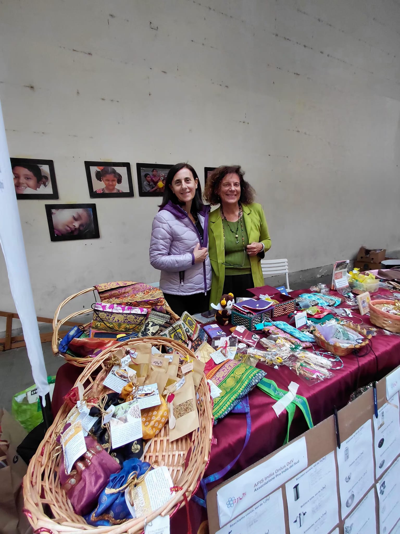 Mercatino con prodotti