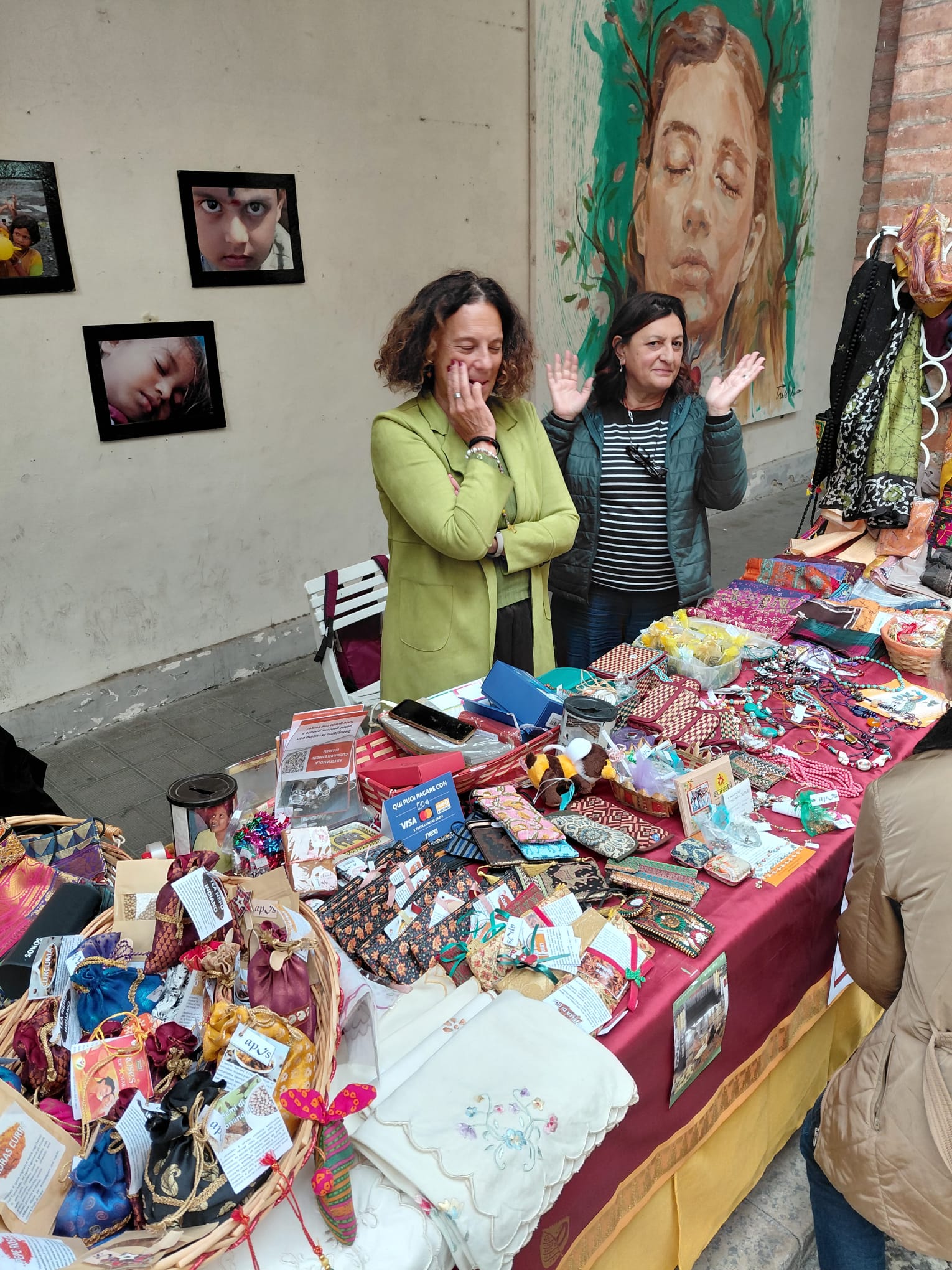 Mercatino con prodotti