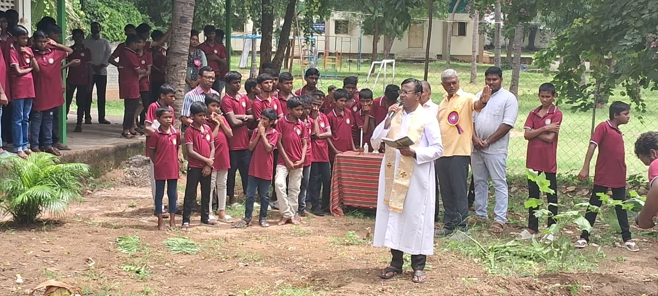 Ragazzi durante la Giornata Nazionale dell'Infanzia in India