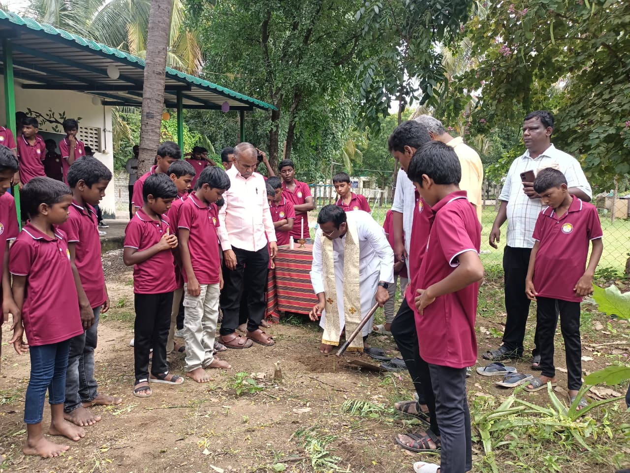 Ragazzi durante la Giornata Nazionale dell'Infanzia in India